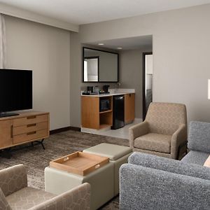 Corner Suite Two Queen Beds Non-Smoking